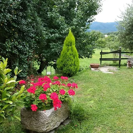 Casa Bartula Tatil Evi Bolzano Novarese